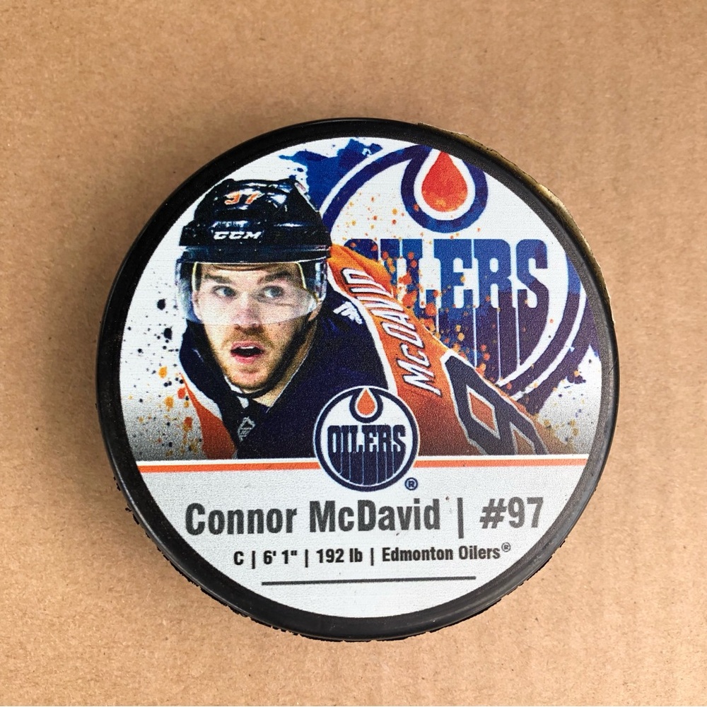Connor McDavid Edmonton Oilers #97 NHLPA Souvenir Photo Puck New